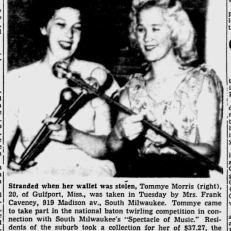 Aunt Tommye - Stranded-Milw Journal 19 Jul 1949